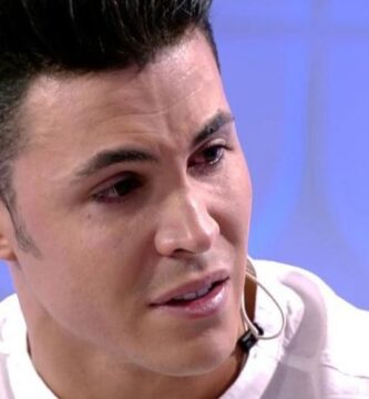 «Te Pido Que Seas Fuerte» TRÁGICO FINAL de Kiko Jimenéz y Sofía Con Ingreso Hospitalario, Se Confirma Lo Peor «Te Pido Que Seas Fuerte» TRÁGICO FINAL de Kiko Jimenéz y Sofía Con Ingreso Hospitalario, Se Confirma Lo Peor